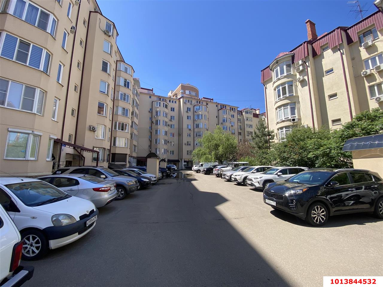 Фото №2: Торговое помещение 67 м² - Краснодар, Солнечный, пр-кт Константина Образцова, 7