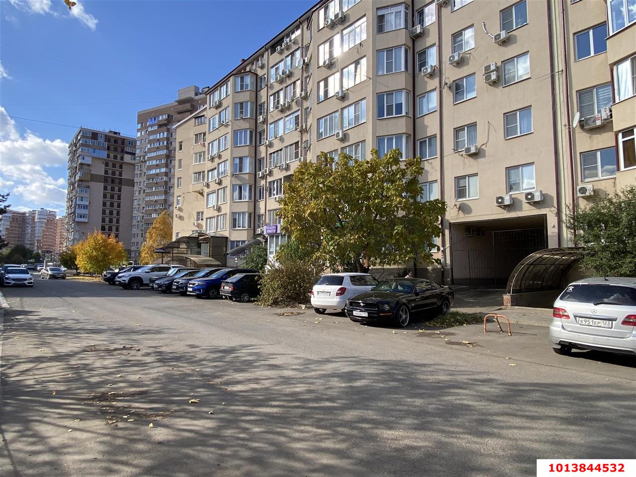 Фото №1: Торговое помещение 67 м² - Краснодар, Солнечный, пр-кт Константина Образцова, 7