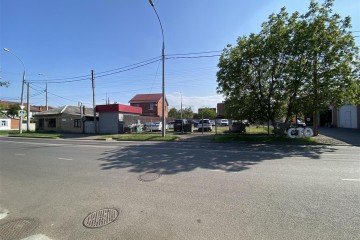 Фото №2: Коммерческая земля 6 сот. - Краснодар, мкр. Центральный, ул. Будённого, 472