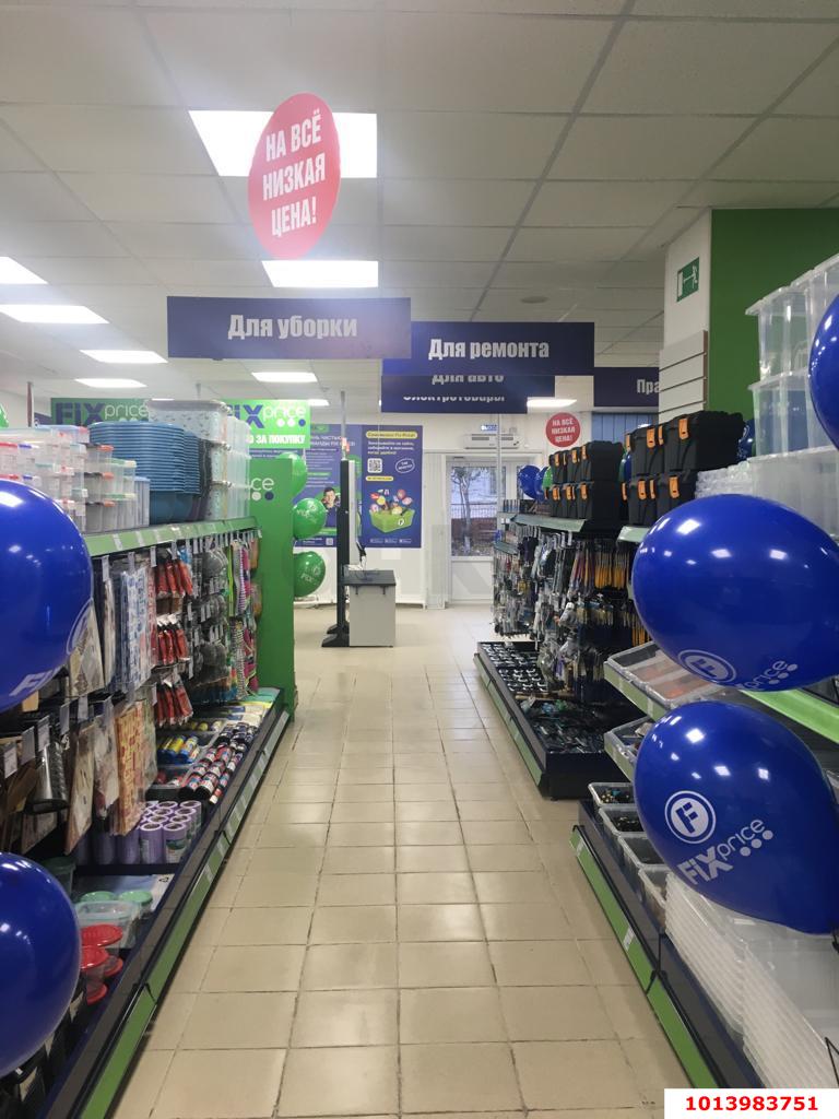 Фото №5: Торговое помещение 264 м² - Ленинградская, ул. Красная, 140