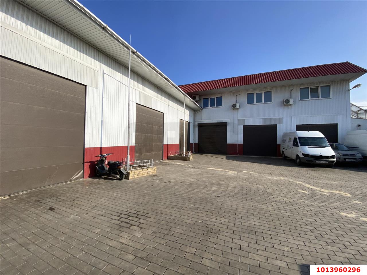 Фото №1: Коммерция 723 м² - Краснодар, Прикубанский внутригородской округ, мкр. 2-я Площадка, ул. им. Лазарева, 2