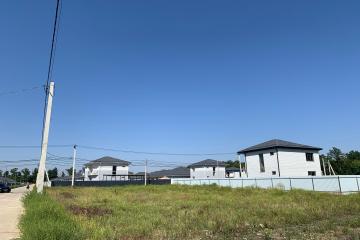 Фото №3: Земельный участок 7 сот. - Дружелюбный, мкр. квартал Куренной, 164