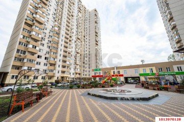 Фото №1: 2-комнатная квартира 50 м² - Краснодар, мкр. Камвольно-суконный Комбинат, ул. Магистральная, 11