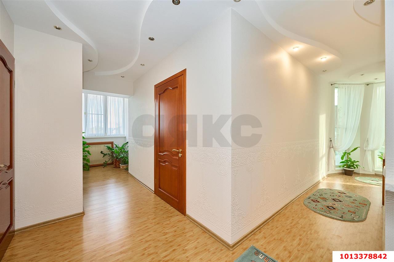 Фото №38: Дом 306 м² + 8 сот. - Краснодар, Прикубанский внутригородской округ, Завод Радиоизмерительных Приборов, п. Калинино, ул. Есаульская, 64