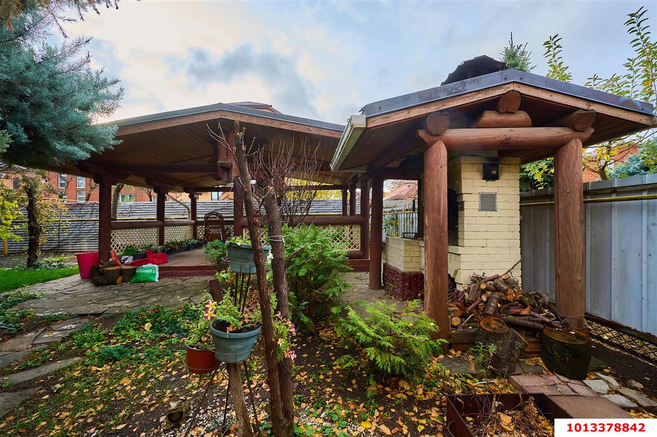 Фото №8: Дом 306 м² + 8 сот. - Краснодар, Прикубанский внутригородской округ, Завод Радиоизмерительных Приборов, п. Калинино, ул. Есаульская, 64