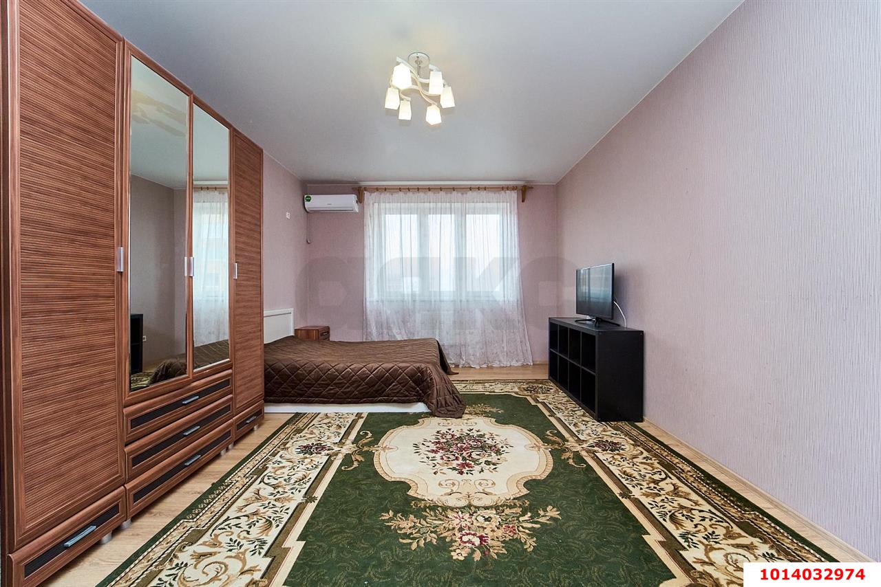 Фото №1: 1-комнатная квартира 53 м² - Краснодар, Прикубанский внутригородской округ, Фестивальный, Солнечный, мкр. жилой комплекс Екатеринодар, пр-кт Константина Образцова, 6/2