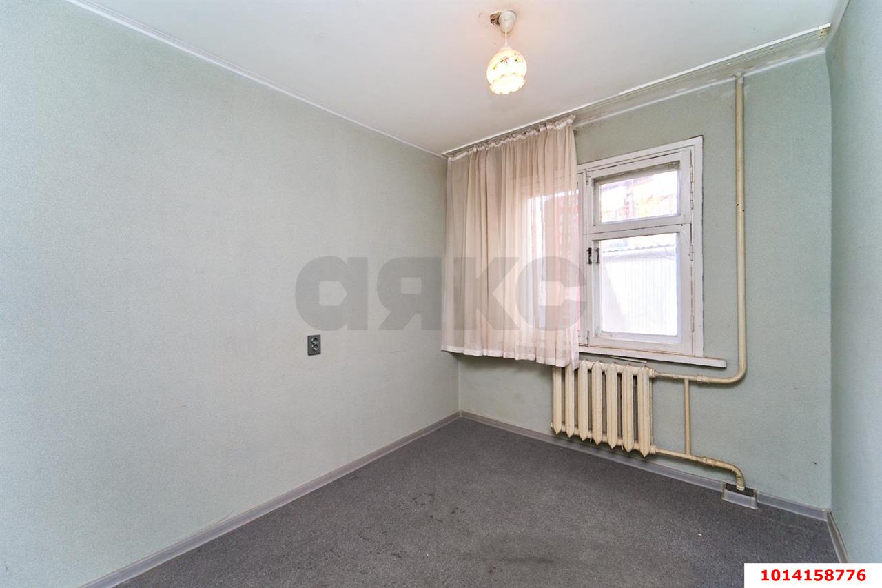 Фото №5: 3-комнатная квартира <span class="whitespace-nowrap">47 м²</span>, <span class="whitespace-nowrap">1/5 эт.</span> - Краснодар, Западный внутригородской округ, мкр. Горгаз, ул. Станкостроительная, 18