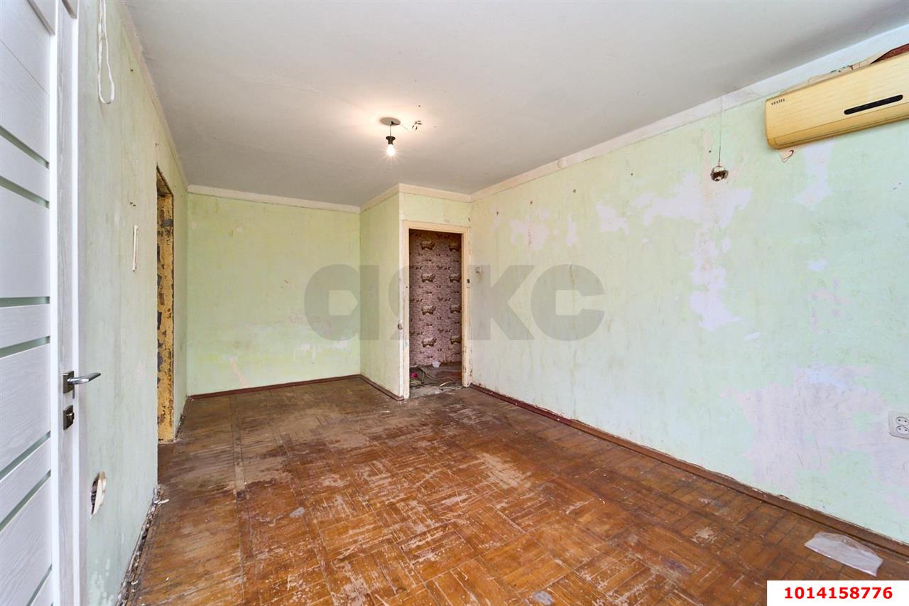 Фото №7: 3-комнатная квартира <span class="whitespace-nowrap">47 м²</span>, <span class="whitespace-nowrap">1/5 эт.</span> - Краснодар, Западный внутригородской округ, мкр. Горгаз, ул. Станкостроительная, 18