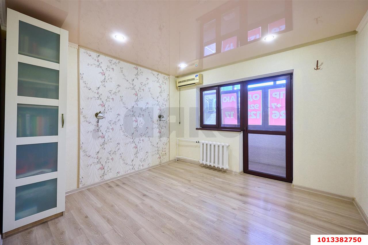 Фото №13: 3-комнатная квартира 65 м² - Краснодар, имени Маршала Жукова, ул. Кореновская, 45