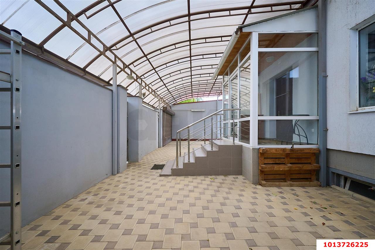 Фото №1: Дом 249 м² + 4.91 сот. - Краснодар, Табачная Фабрика, ул. Академическая, 76