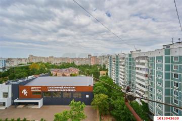 Фото №1: 3-комнатная квартира 76 м² - Краснодар, мкр. Юбилейный, ул. 70-летия Октября, 6