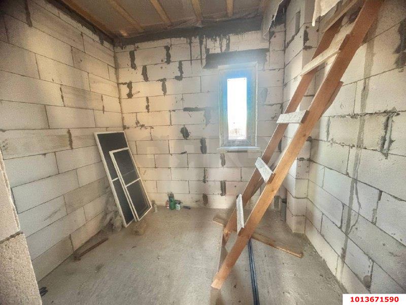 Фото №8: Дом 90 м² + 4.4 сот. - Пригородный, ул. Петергофская, 45