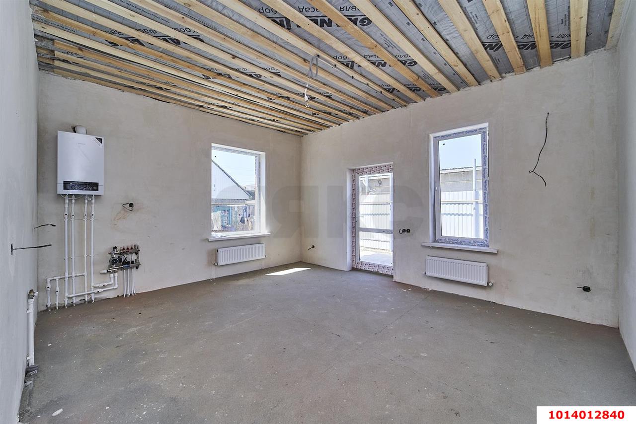 Фото №9: Дом 130 м² + 4 сот. - Новотитаровская, ул. Коммунаров, 57