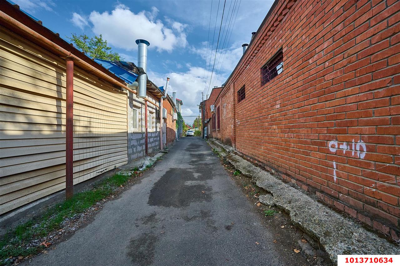 Фото №7: Дом 200 м² + 7.13 сот. - Краснодар, Центральный внутригородской округ, мкр. Центральный, ул. Базовская, 119