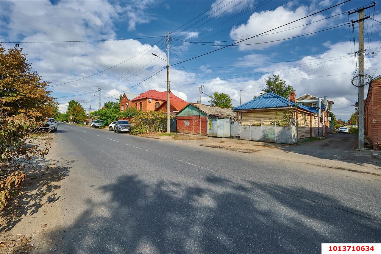 Фото №8: Дом 200 м² + 7.13 сот. - Краснодар, Центральный внутригородской округ, мкр. Центральный, ул. Базовская, 119