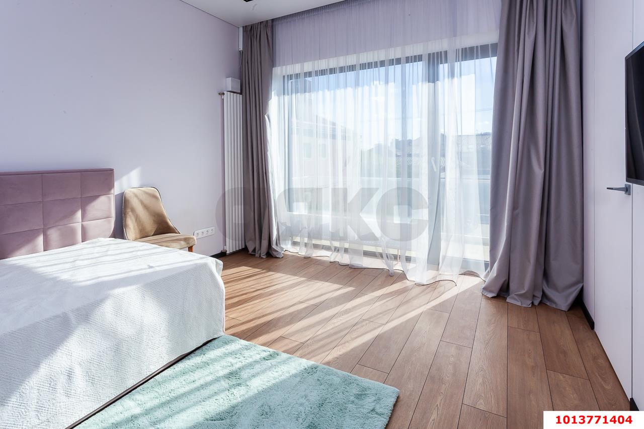 Фото №31: Дом 254 м² + 8 сот. - Краснодар, ул. Борисовская, 11