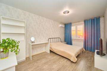 Фото №1: 1-комнатная квартира 37 м² - Краснодар, мкр. жилой комплекс Москва, ул. Российская, 79/3к1