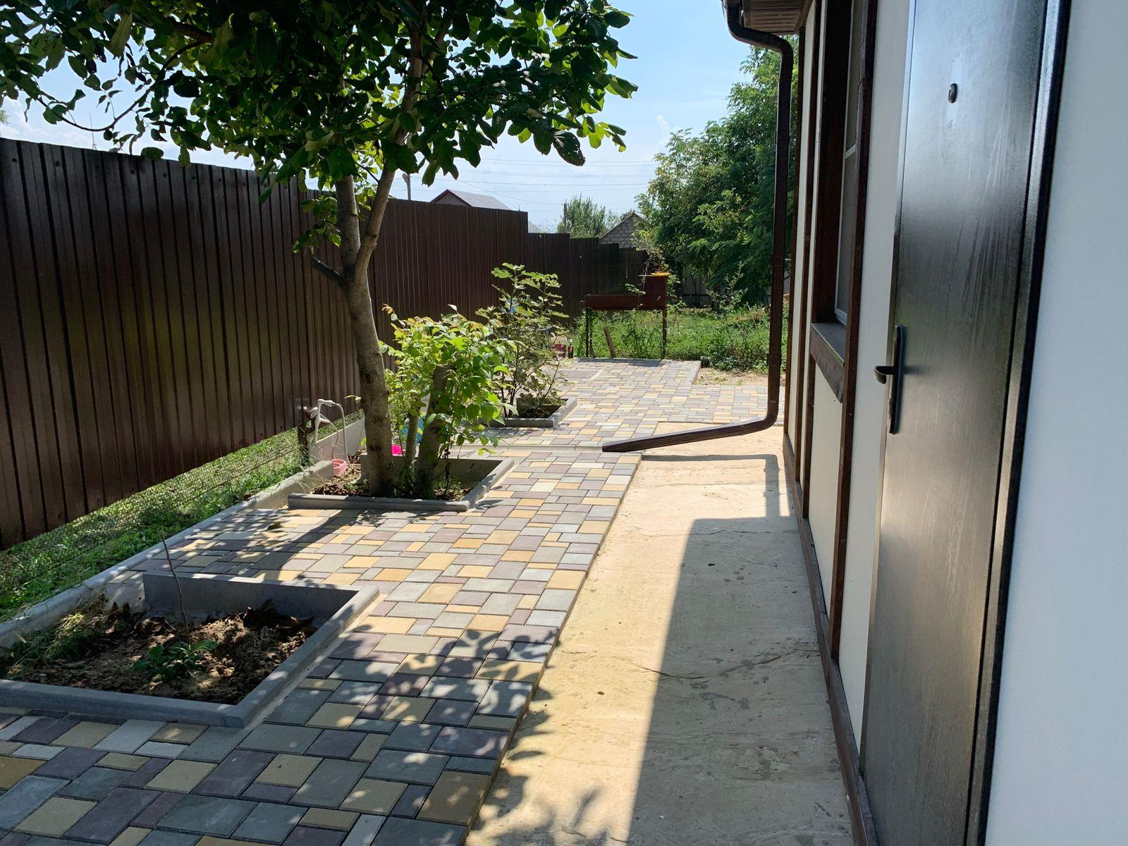 Фото №3: Дом 253 м² + 10 сот. - Голубицкая, Центральный внутригородской округ, Черёмушки, мкр. Дубинка, ул. Строителей, 4