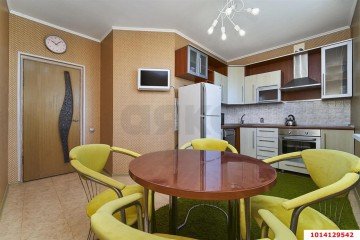Фото №1: 2-комнатная квартира 63 м² - Краснодар, мкр. 9-й километр, ул. Гастелло, 63