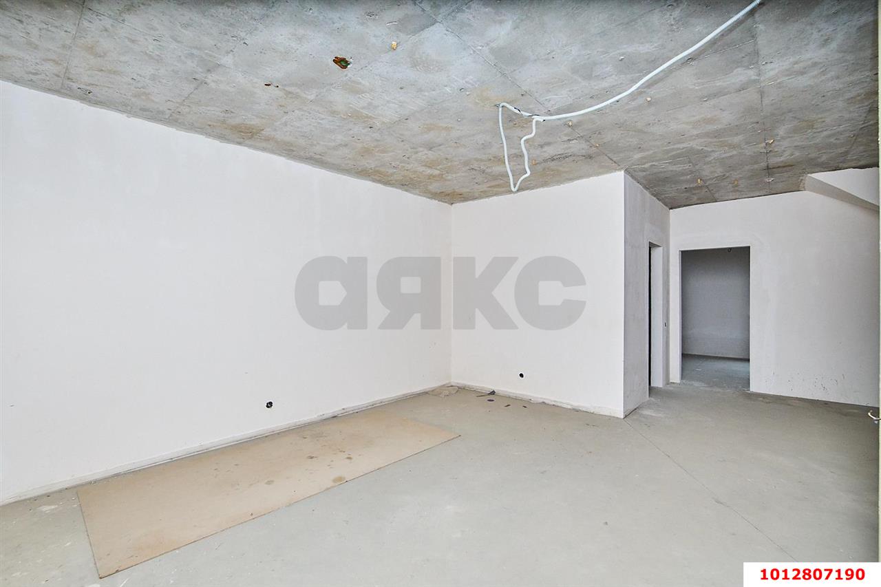 Фото №3: Дуплекс 123 м² + 1.5 сот. - Российский, Прикубанский внутригородской округ, ул. Бархатная, 23