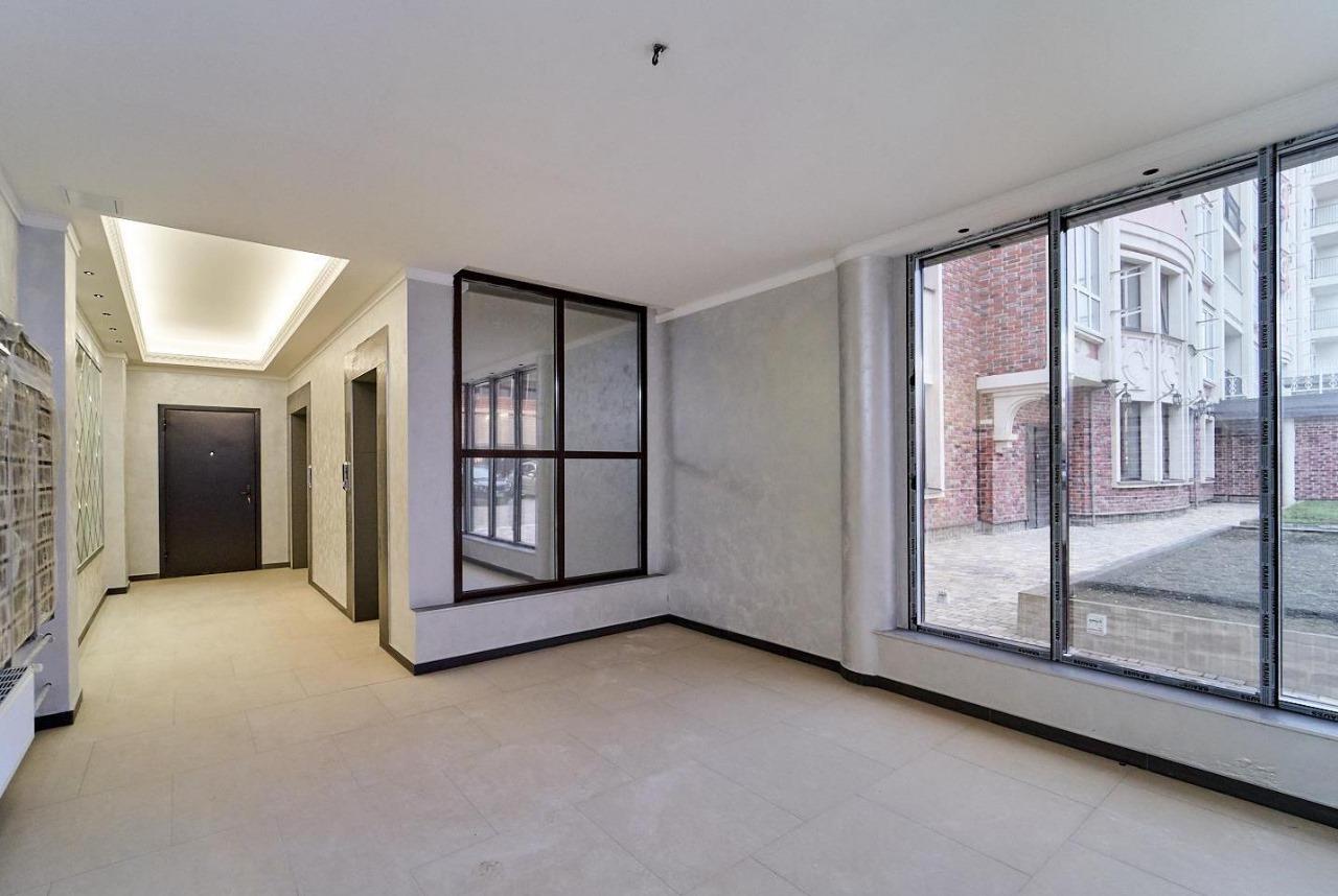 Фото №6: 1-комнатная квартира 42 м² - Краснодар, Прикубанский внутригородской округ, Школьный, жилой комплекс Версаль, мкр. Круглик, ул. Черниговская, 1