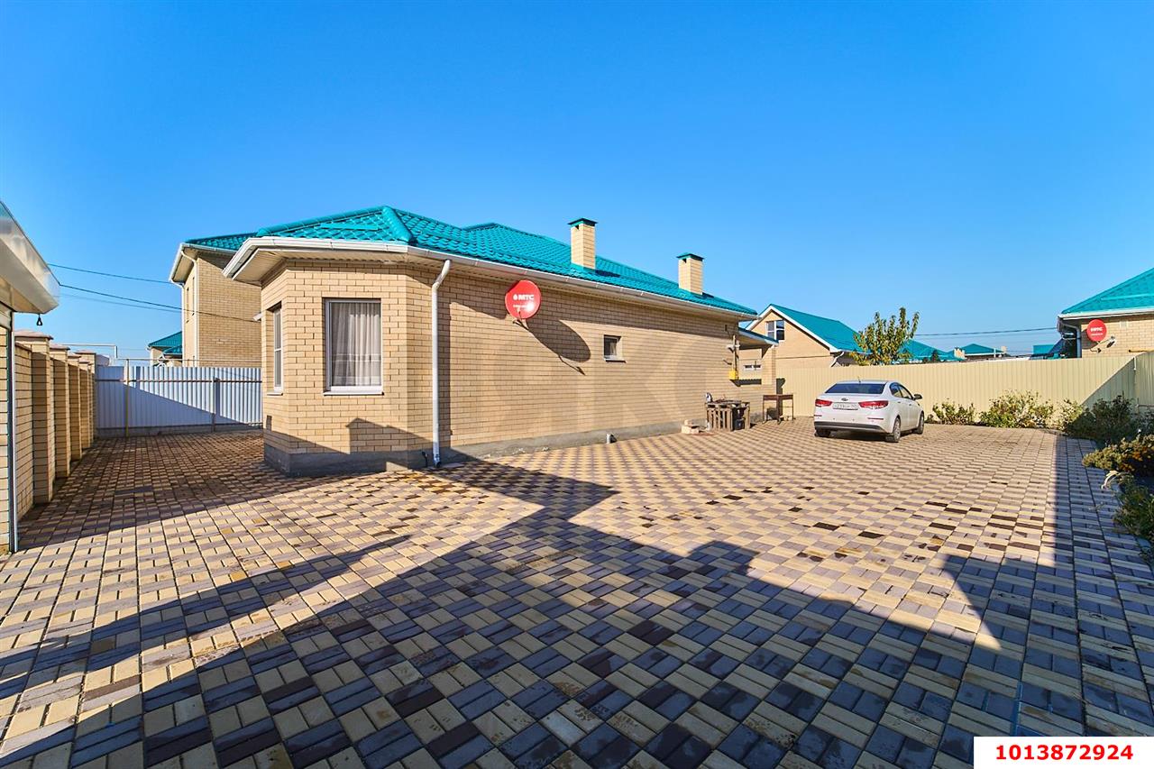 Фото №15: Дом 105 м² + 4.5 сот. - Краснодар, Прикубанский внутригородской округ, п. коттеджный  Изумрудный Город, ул. имени Героя Ильи Васюка, 35