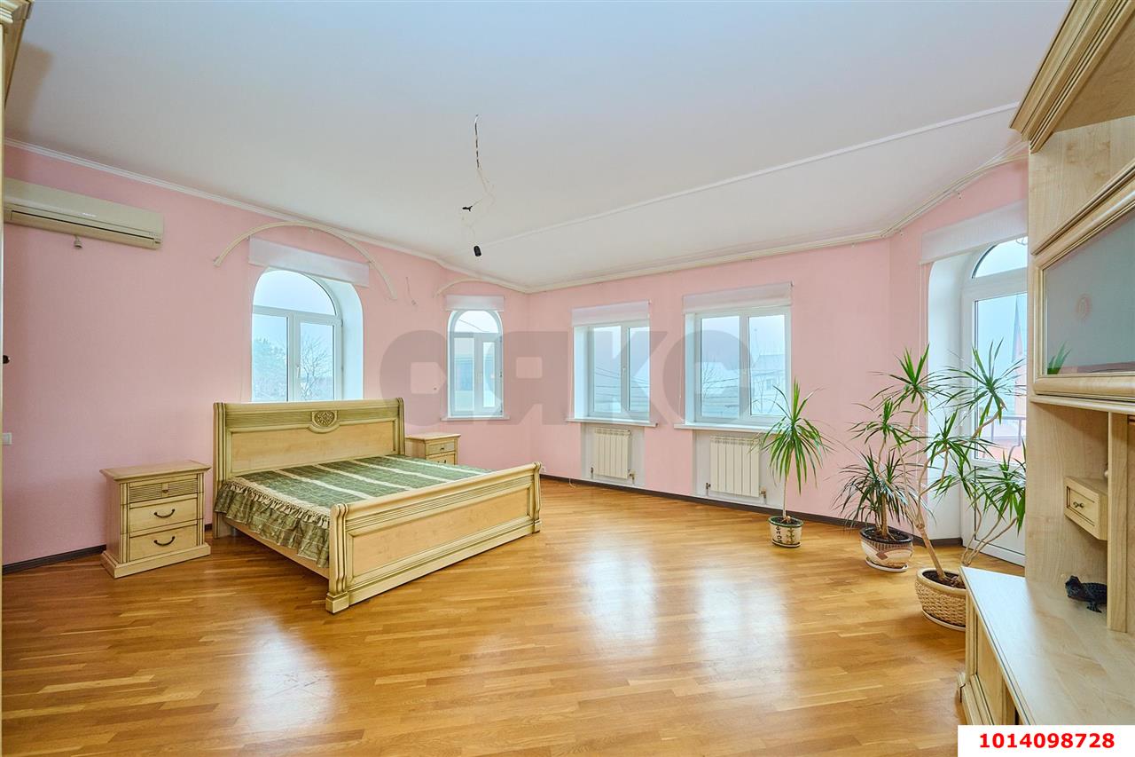 Фото №8: Дом 404 м² + 8 сот. - Краснодар, Пашковский, ул. Мира, 71