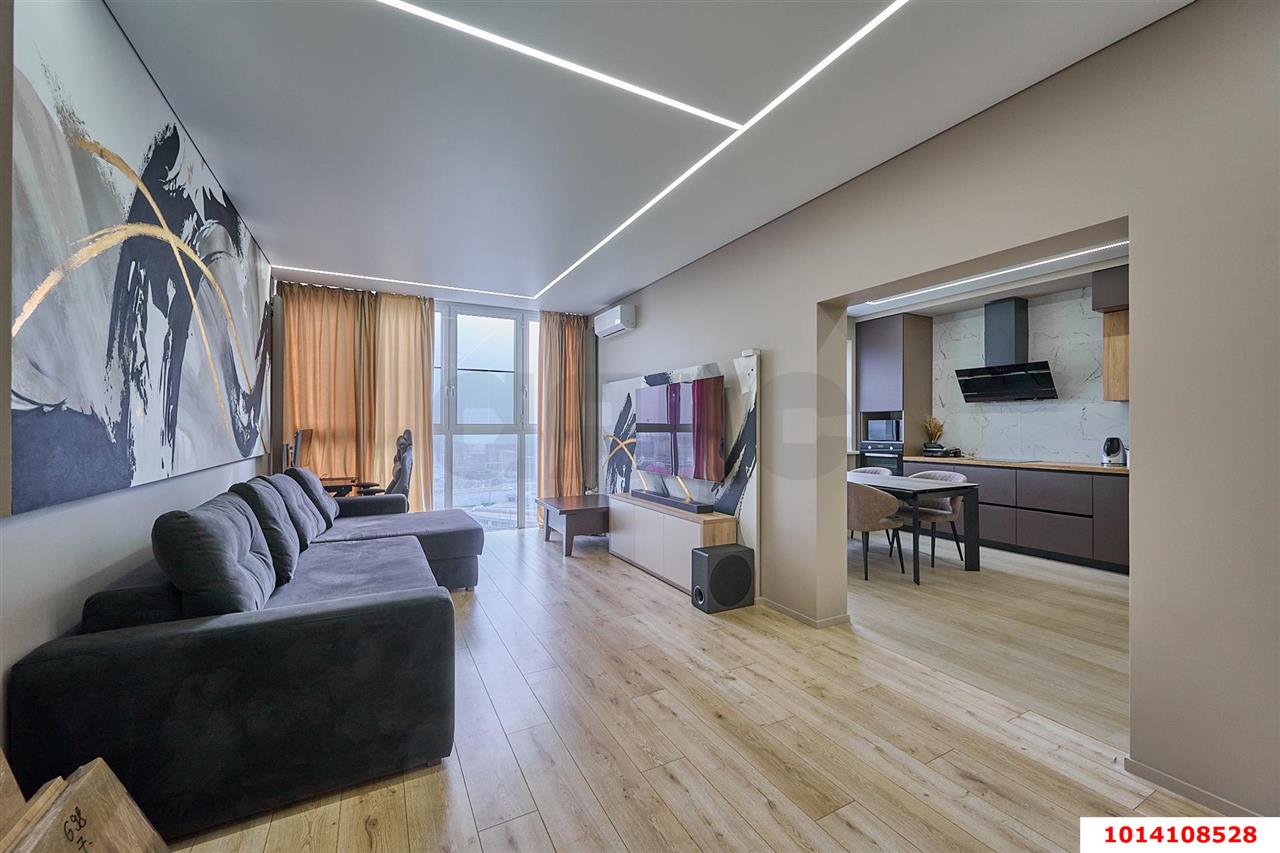 Фото №2: 2-комнатная квартира 82 м² - Краснодар, Центральный, ул. Береговая, 2к2