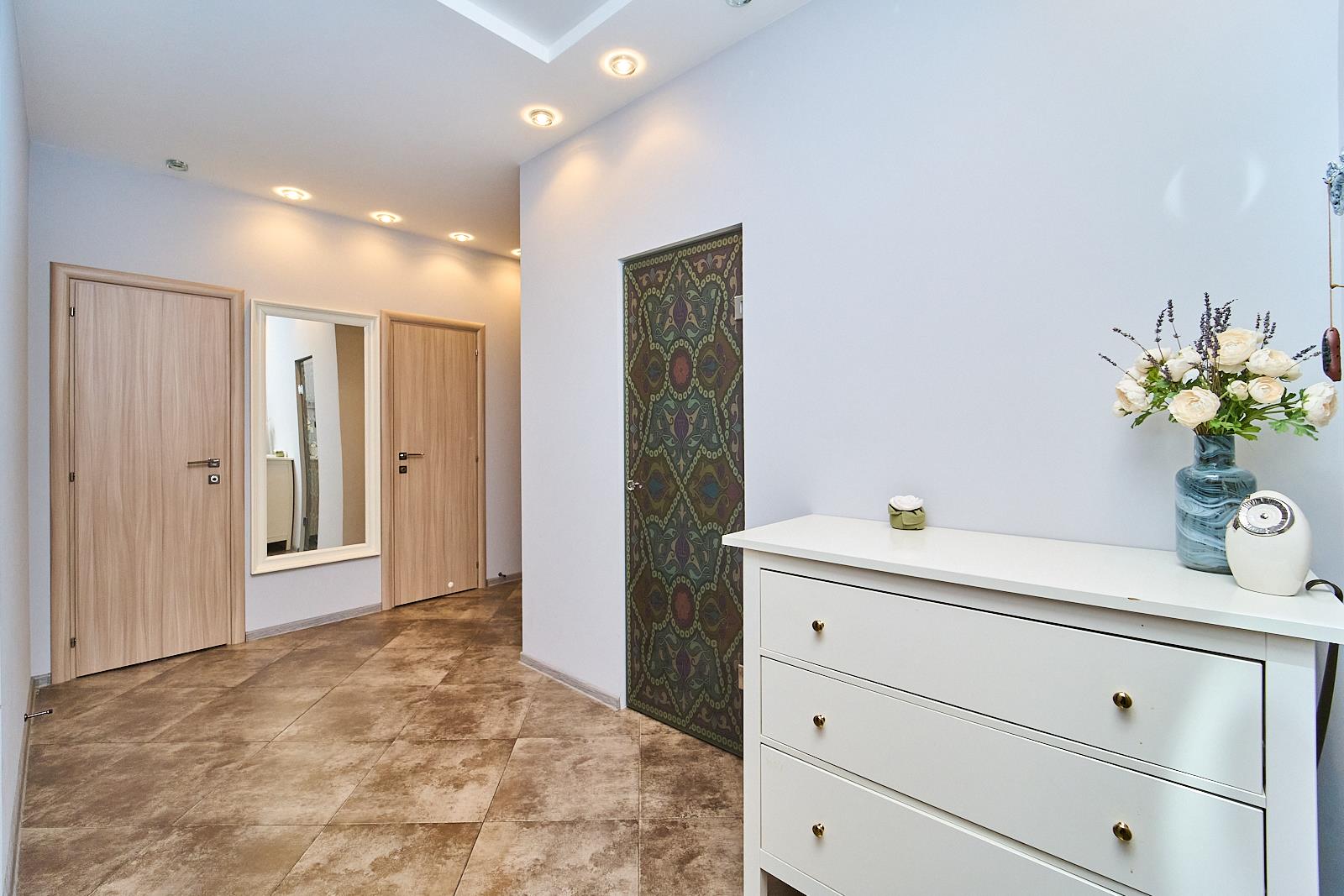 Фото №6: 2-комнатная квартира 82 м² - Краснодар, Кожзавод, мкр. Западный внутригородской округ, ул. Кожевенная, 42