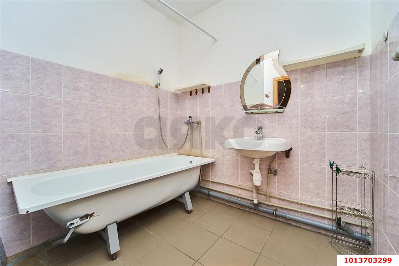 Фото №15: 2-комнатная квартира 73 м² - Краснодар, Микрохирургии глаза, ул. Академика Лукьяненко, 12/1