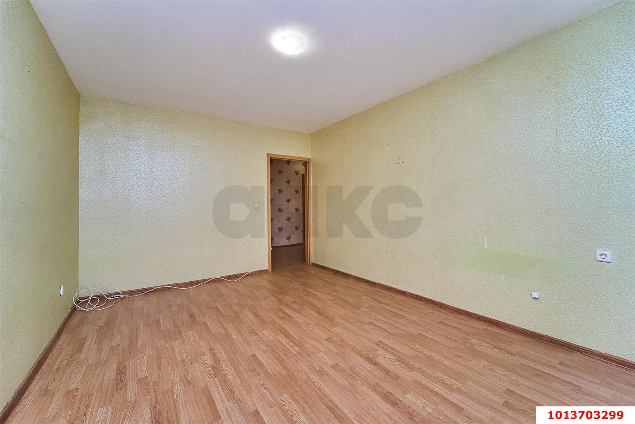 Фото №7: 2-комнатная квартира 73 м² - Краснодар, Микрохирургии глаза, ул. Академика Лукьяненко, 12/1