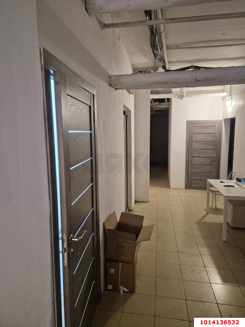 Фото №10: Торговое помещение 197 м² - Краснодар, Гидростроителей, ул. Трудовой Славы, 7/1