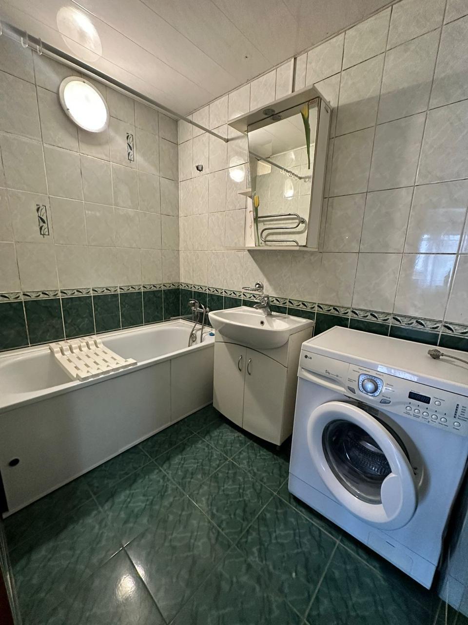 Фото №12: 4-комнатная квартира 74 м² - Краснодар, ул. 1 Мая, 234