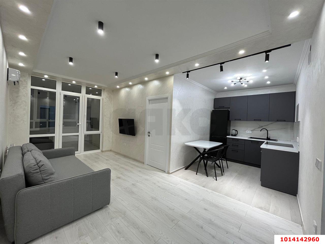 Фото №1: 2-комнатная квартира 60 м² - Краснодар, жилой комплекс Титаны, б-р Адмирала Пустошкина, 11/3