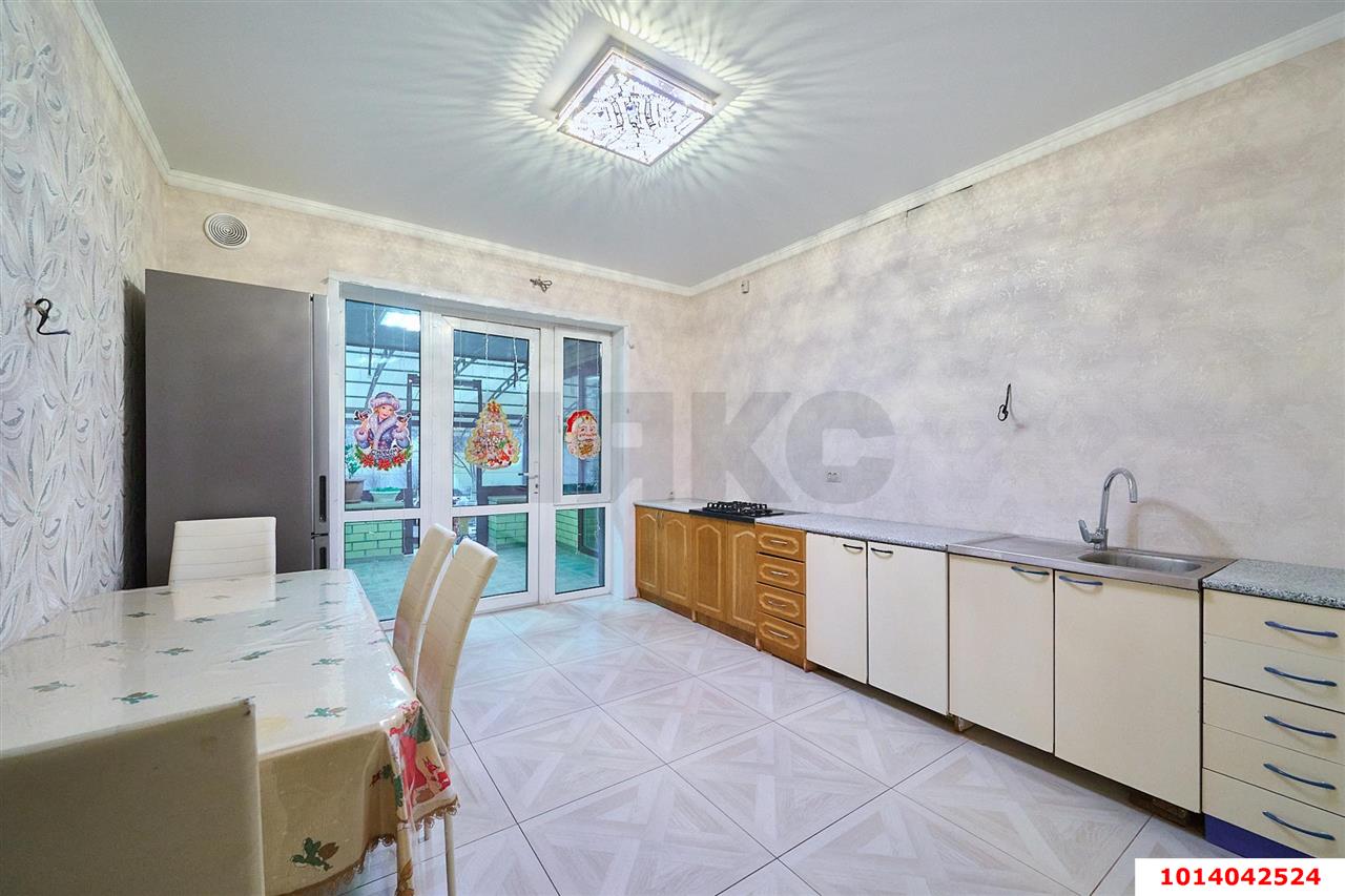 Фото №19: Дом 172 м² + 8 сот. - Лорис, Карасунский внутригородской округ, ул. Элитная, 31