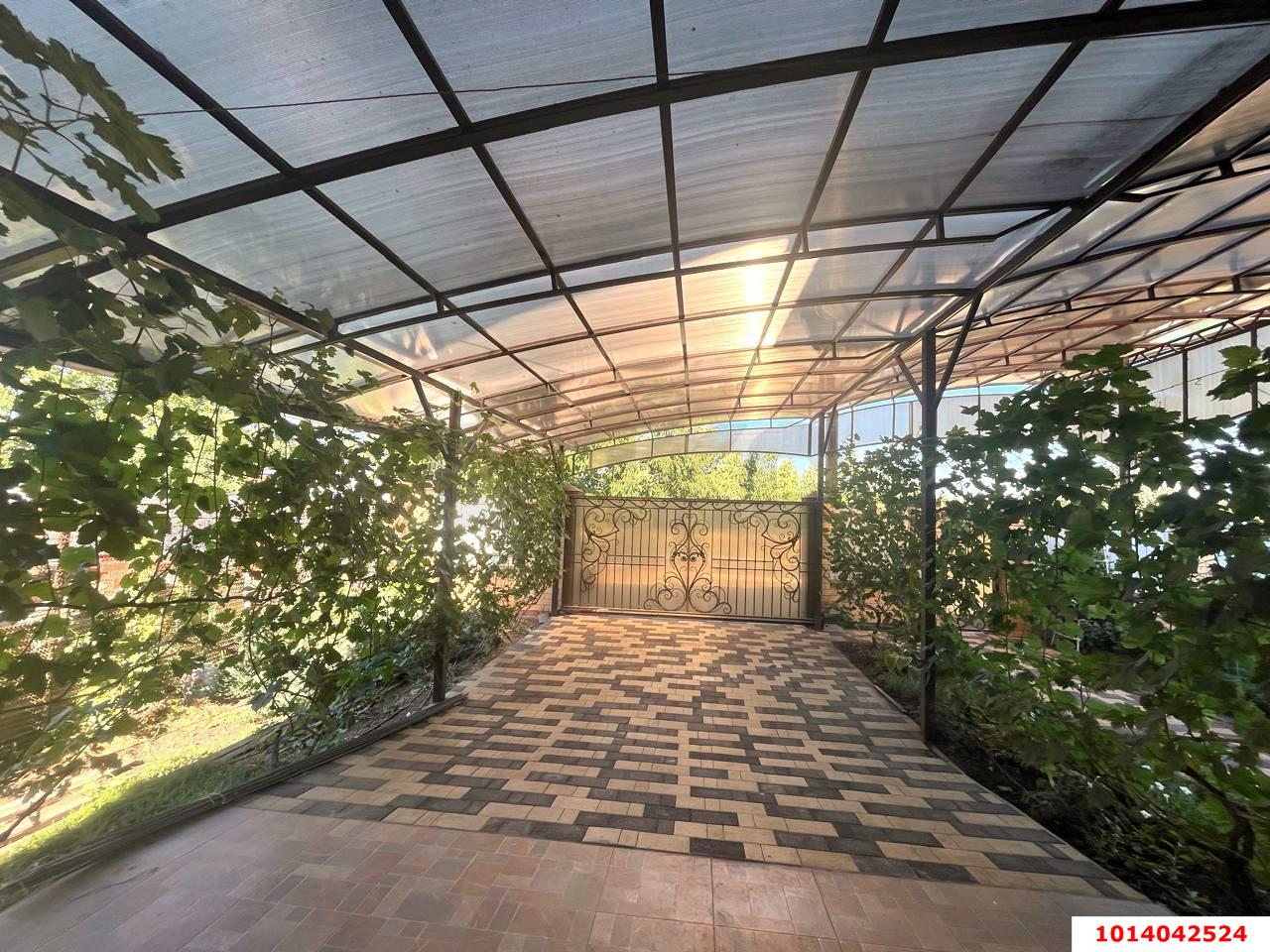 Фото №3: Дом 172 м² + 8 сот. - Лорис, Карасунский внутригородской округ, ул. Элитная, 31