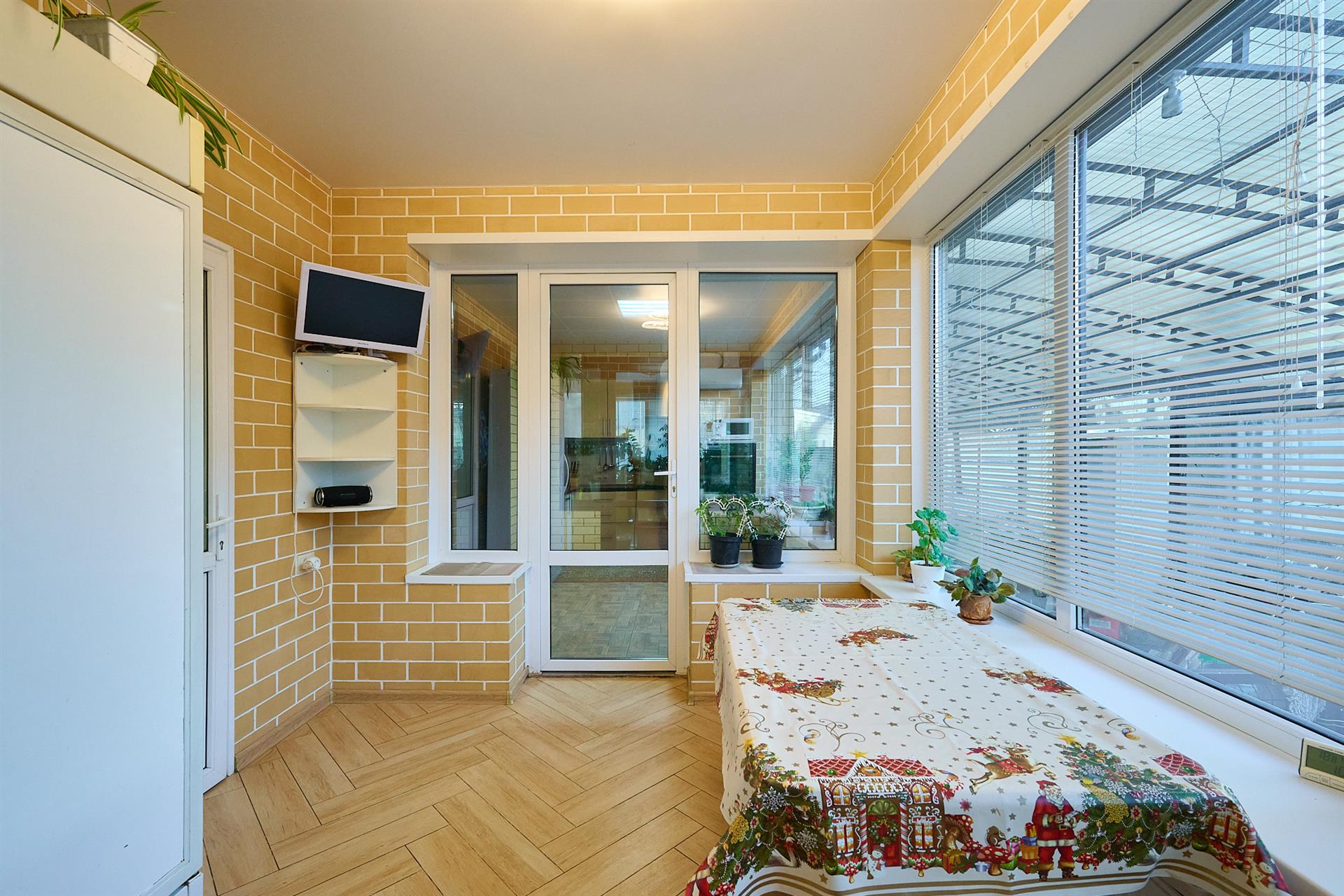 Фото №13: Дом 172 м² + 8 сот. - Лорис, ул. Элитная, 31