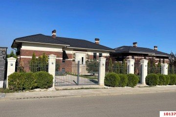 Фото №2: Дом 394 м² - Козет, мкр. КП Зелёный остров, ул. Тенистая