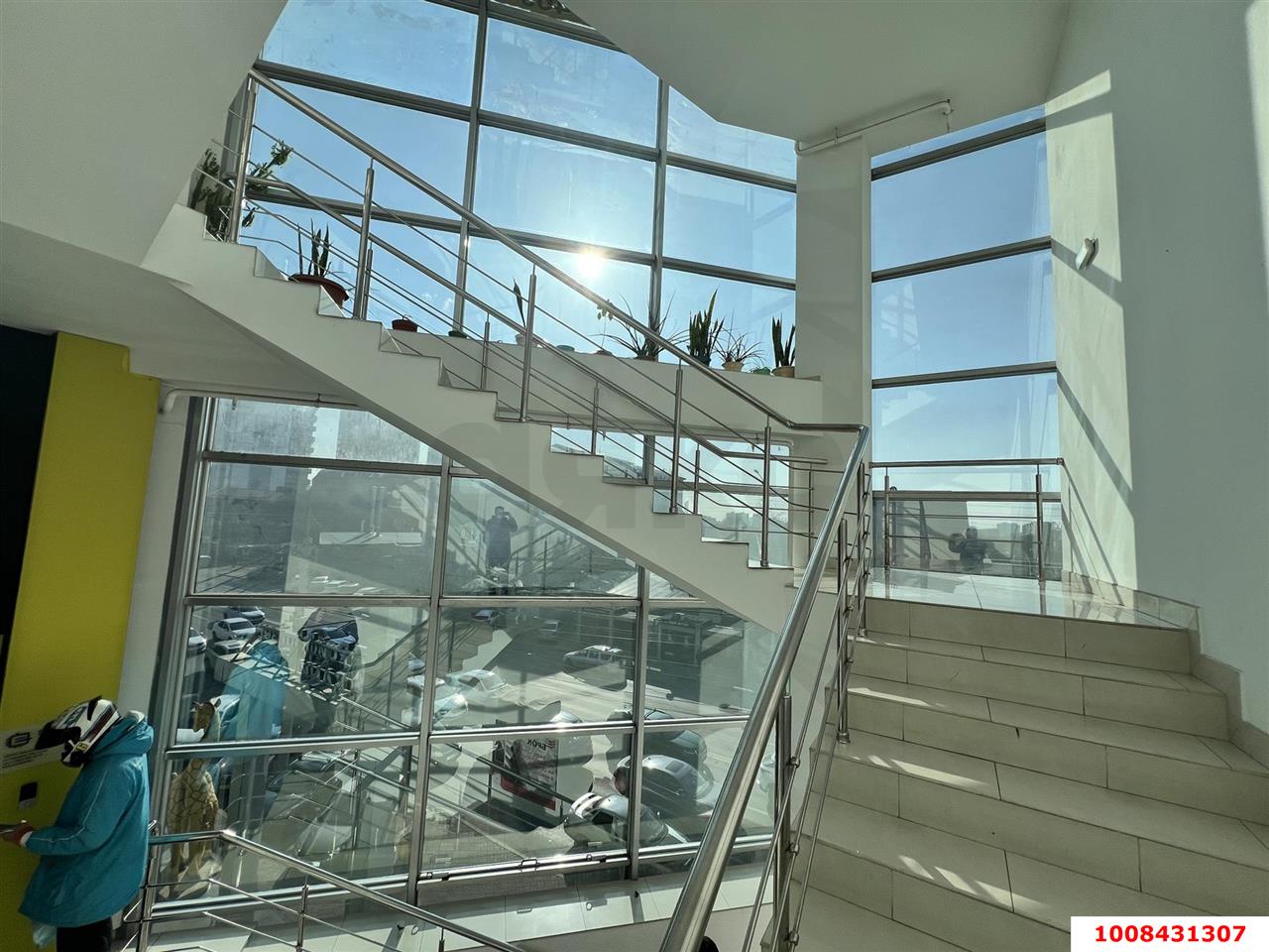 Фото №4: Офисное помещение 517 м² - Краснодар, Покровка, ул. Северная, 415