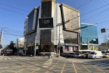 Фото №1: Офисное помещение 517 м² - Краснодар, мкр. Покровка, ул. Северная, 415