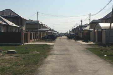 Фото №1: Земельный участок под ИЖС 3 сот. - Яблоновский, п. коттеджный  Чёрное Море, ул. Черкесская, 43