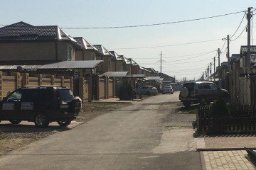 Фото №2: Земельный участок под ИЖС 3 сот. - Яблоновский, п. коттеджный  Чёрное Море, ул. Черкесская, 43
