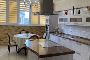 Фото №4: 3-комнатная квартира 107 м² - Краснодар, мкр. Солнечный, ул. Памяти Чернобыльцев, 8