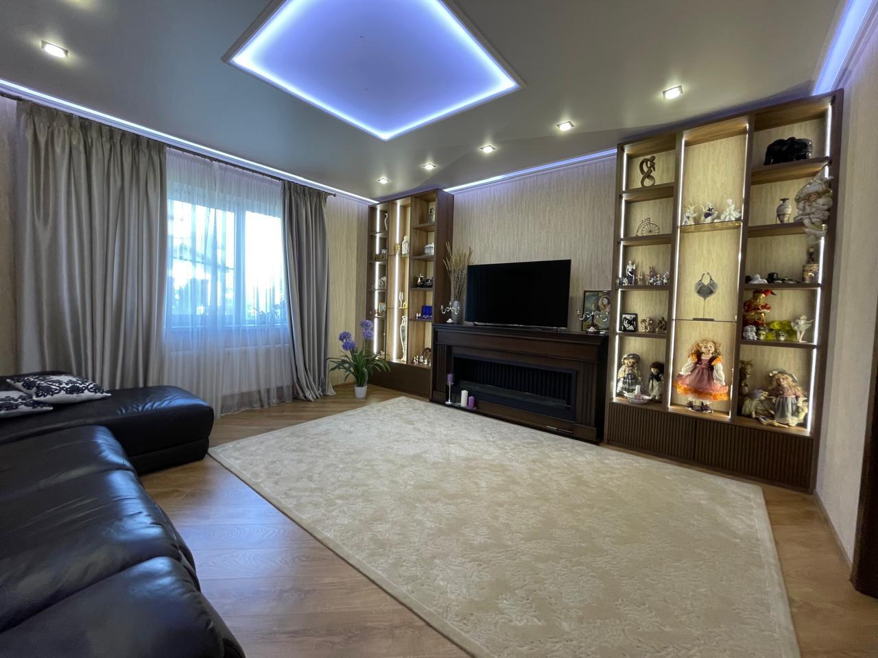 Фото №1: 3-комнатная квартира 107 м² - Краснодар, ул. Памяти Чернобыльцев, 8