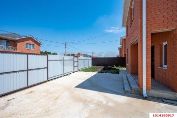 Фото №2: Дом 132 м² - Южный, п. коттеджный  Знание, ул. имени Цезаря Куникова, 6