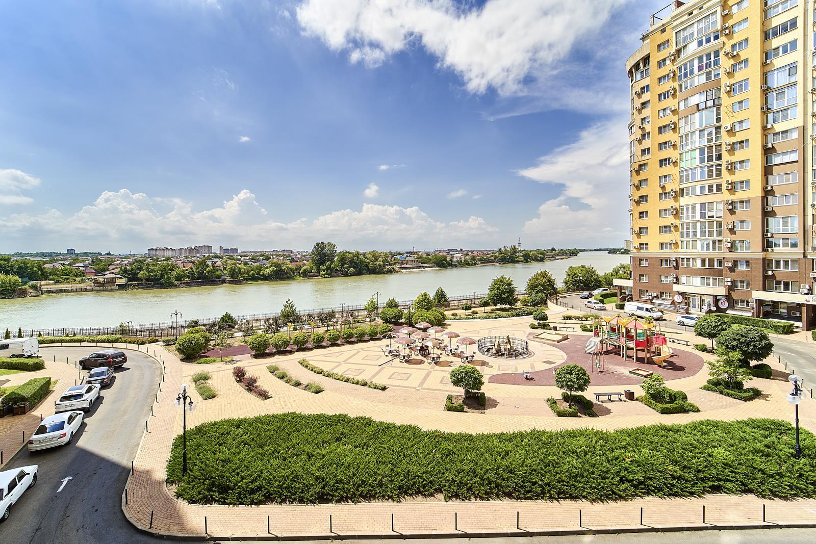 Фото №1: 1-комнатная квартира 60 м² - Краснодар, жилой комплекс Европейский, Кожзавод, мкр. Западный внутригородской округ, ул. Кожевенная, 24