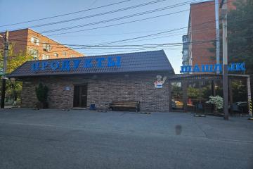 Фото №2: Коммерция 103 м² - Яблоновский, ул. Лаухина, 4/2