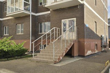 Фото №2: Торговое помещение 374 м² - Краснодар, мкр. Дубинка, ул. Линейная, 23