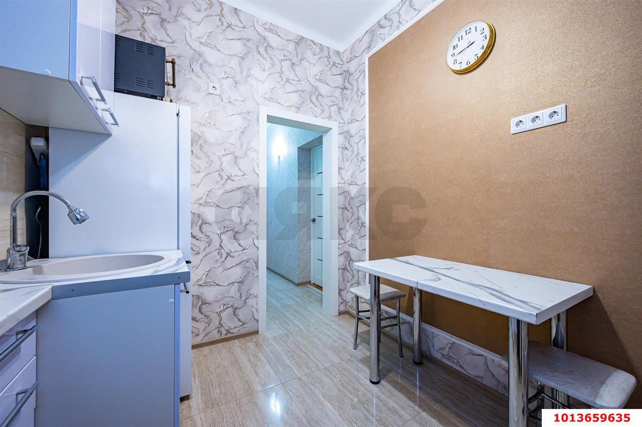 Фото №2: 3-комнатная квартира 61 м² - Краснодар, Карасунский внутригородской округ, мкр. Камвольно-суконный Комбинат, пр-д 1-й Онежский, 7