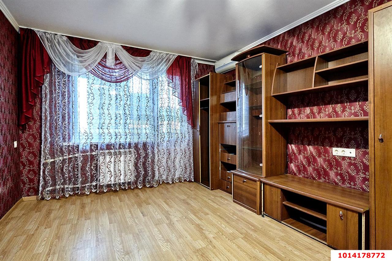 Фото №1: 2-комнатная квартира 56 м² - Краснодар, Комсомольский, ул. Уральская, 200